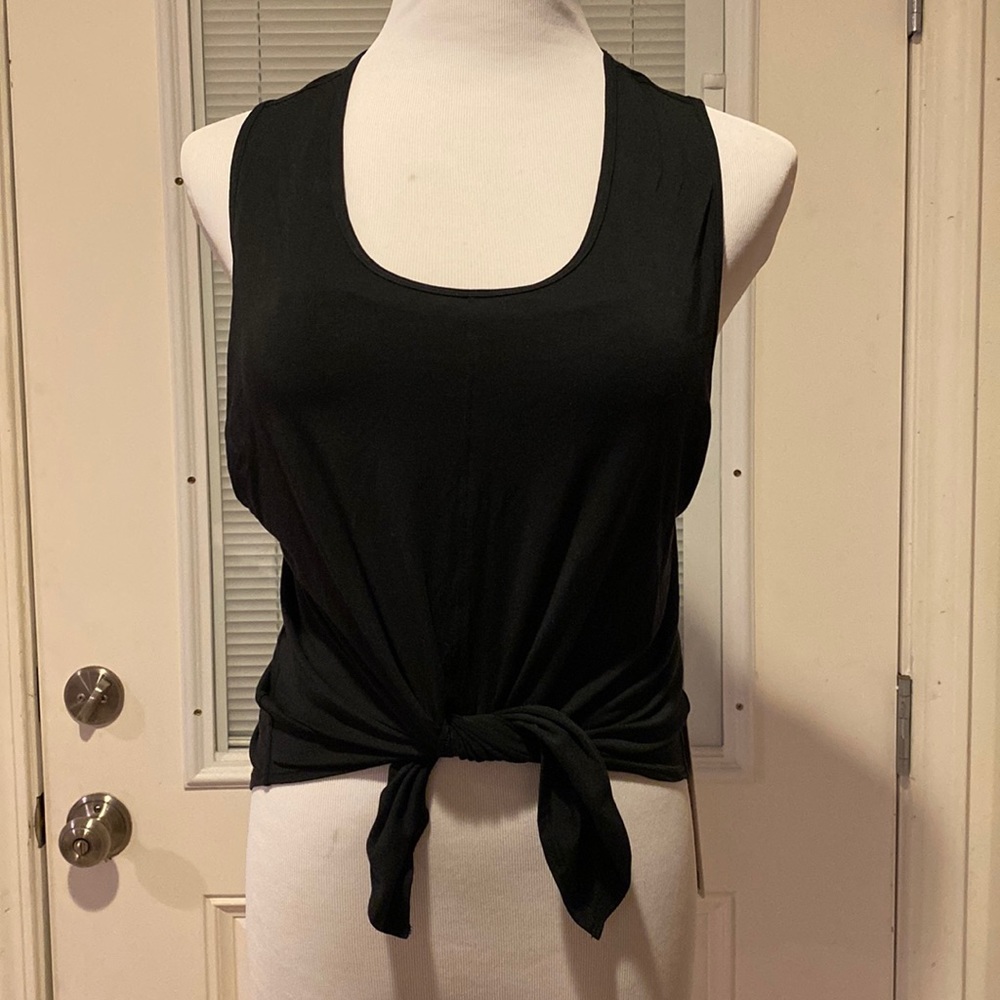 Brand new flow y 2-in-1 yoga tank